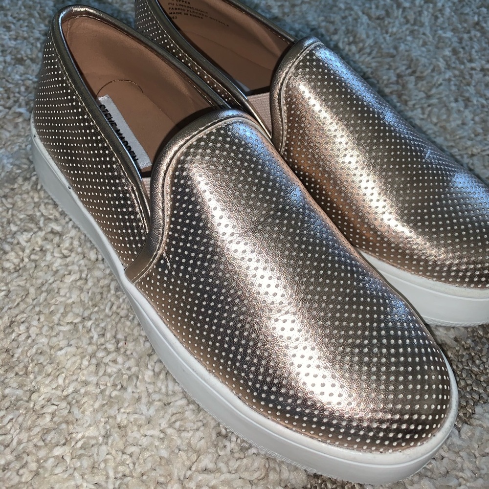 Steve Madden rose gold platform shoe - Picture 2 of 6